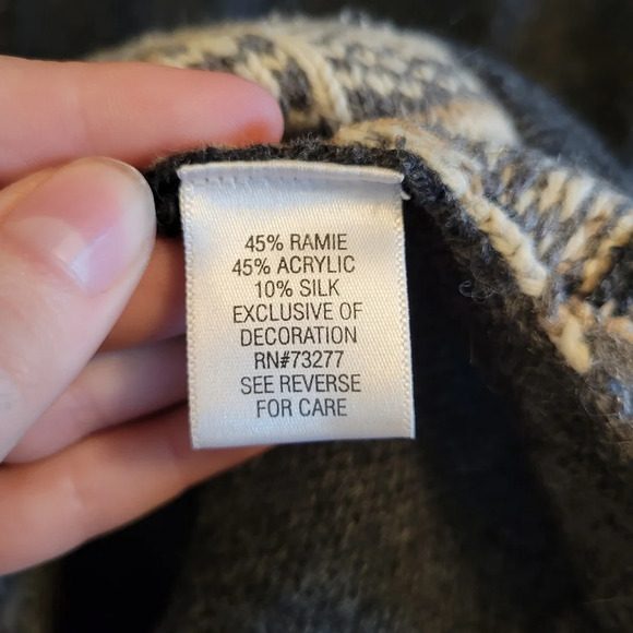 Croft & Barrow Christmas Snowmen Zip Up Cardigan - Picture 6 of 8